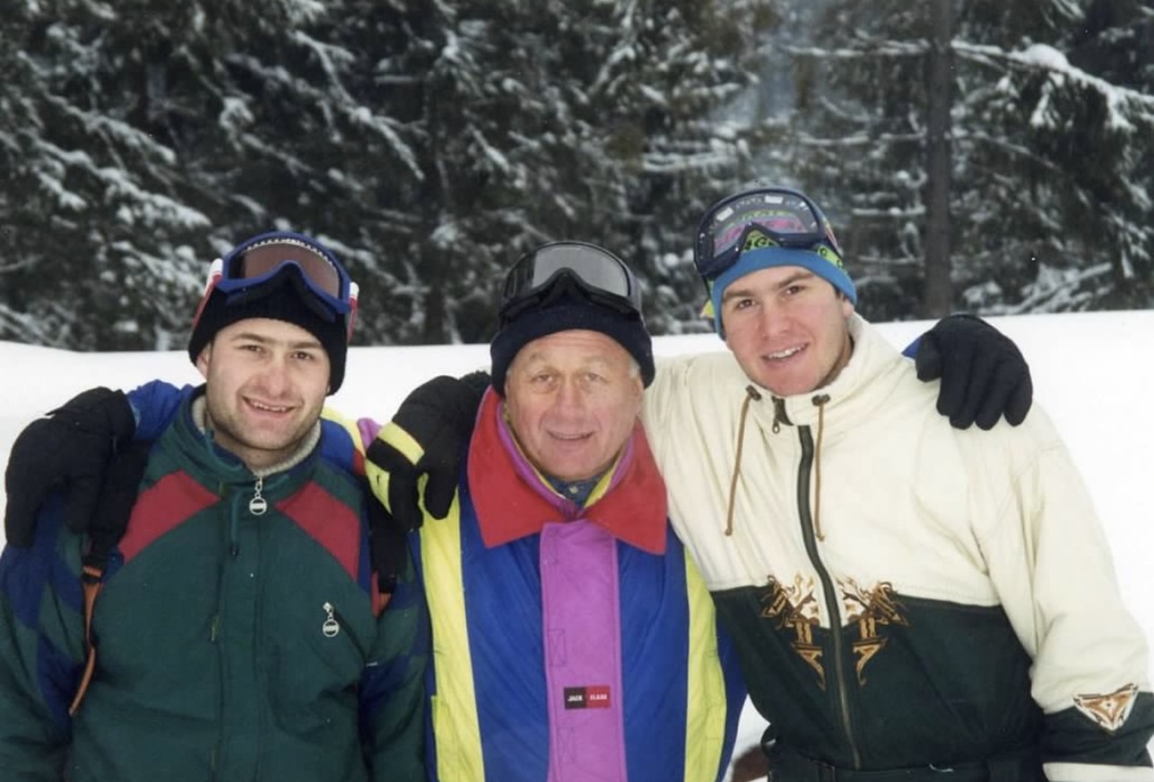 Family skiing memory